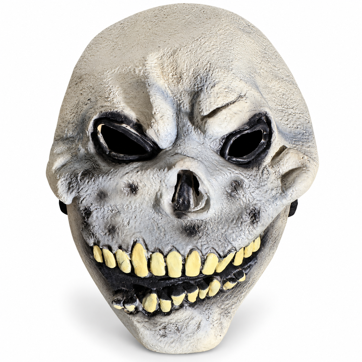 Masque crâne gris vieilli avec grand front, orbites noires et deux rangées de dents jaunies