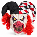Masque de clown bouffon blanc avec cheveux rouges, yeux jaunes et bonnet noir, blanc et rouge sur fond blanc