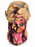 Masque de zombie beige au visage arraché avec crâne décoratif apparent, œil bleu et longue langue rose